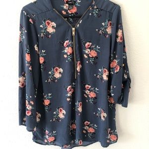 Rue 21 Blue roses print blouse size Large